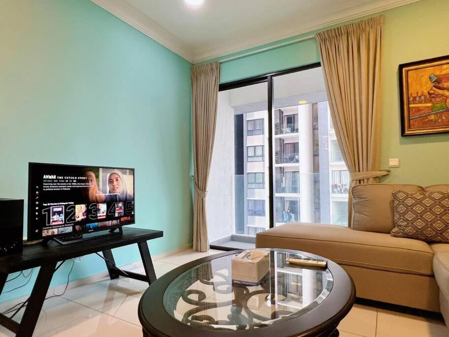 Homely 2Br Heritage D'Sara @ Link To Mrt, Near Thomson Hospital & Sungai Buloh Hospital Bagian luar foto