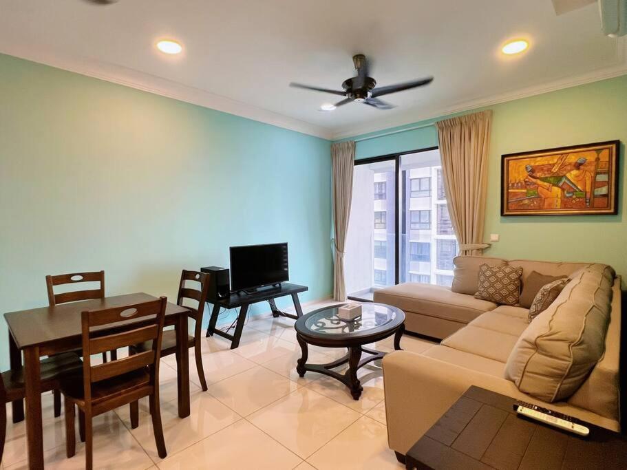 Homely 2Br Heritage D'Sara @ Link To Mrt, Near Thomson Hospital & Sungai Buloh Hospital Bagian luar foto